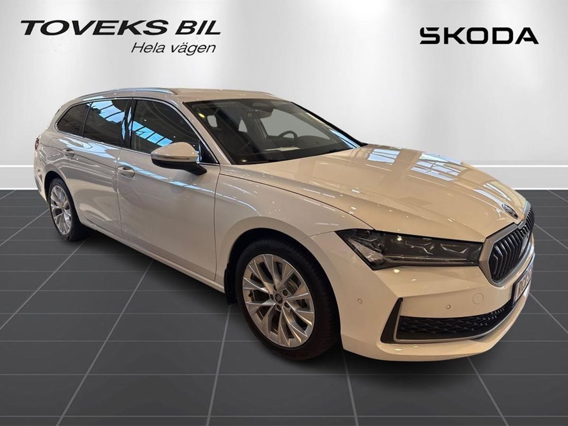 Škoda Škoda Superb iV Kombi — bild 2