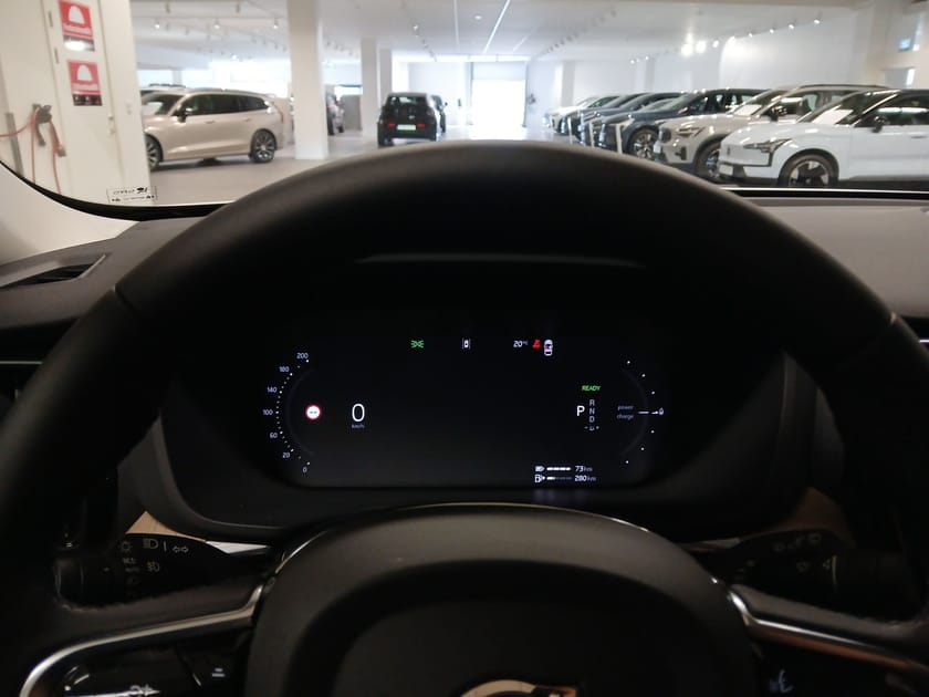 Bild 5 av Volvo XC60 T6 Plus Dark Nordic Edition