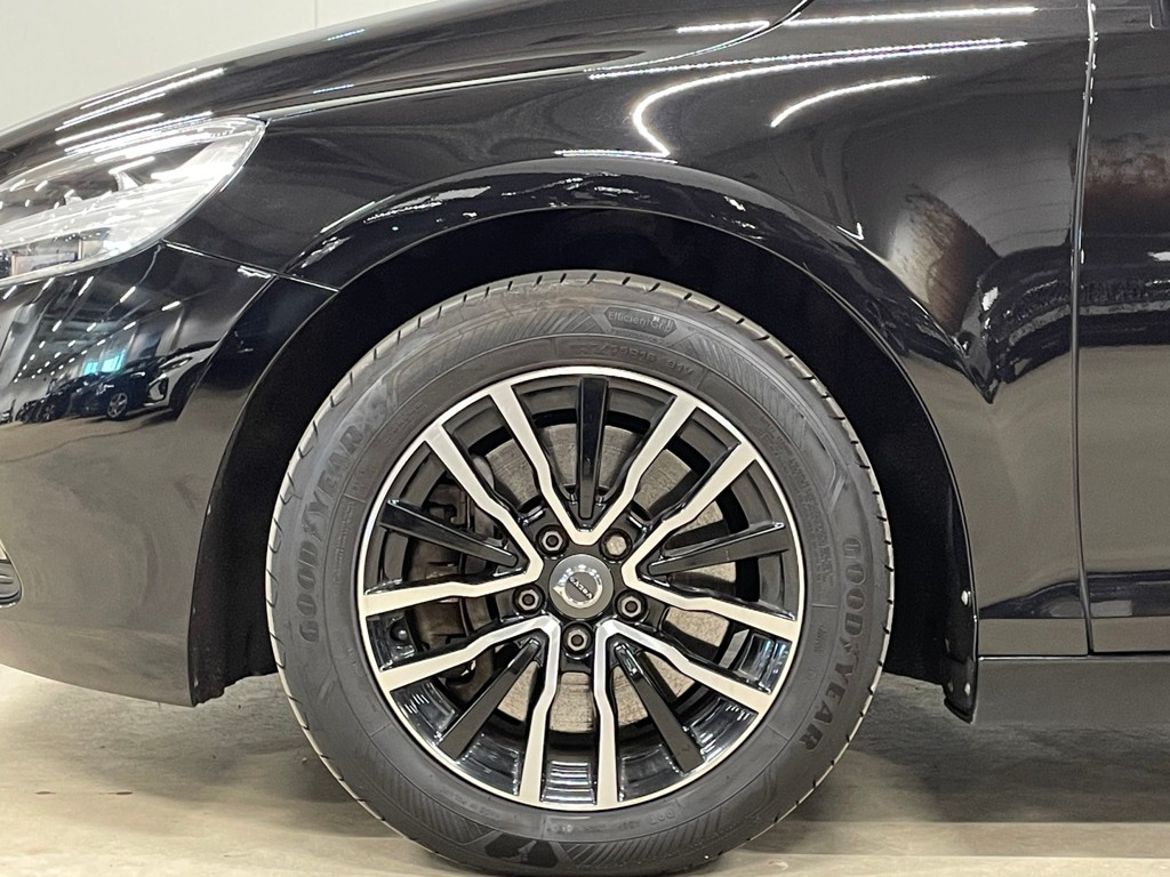Volvo V40 2018 - miniatyr 11