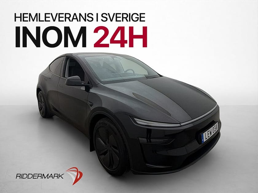 Bild 1 av Tesla Model Y Long Range AWD 514hk MOMS Pano Adp-fart