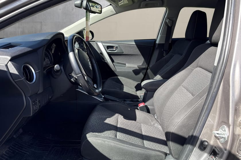 Bilde 3 av Toyota Auris Hybrid Comfort I Service & EU ok