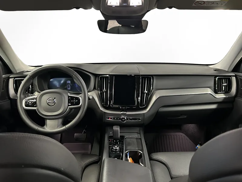 Bild 7 av 13 – Volvo XC60 T6 Plus Dark Edition Plus Edition