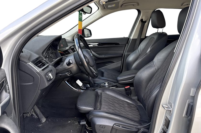 Bilde 3 av BMW X1 xDrive18d xLine I H.feste I Sportseter I Velhodt
