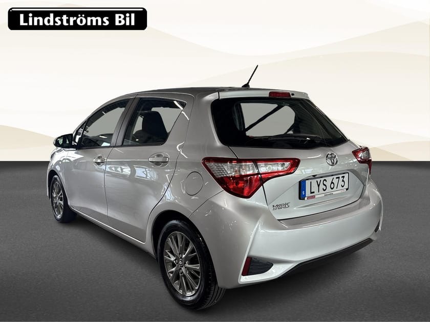 Bild 4 av Toyota Yaris 1.5 Active Sommar/Vinterhjul