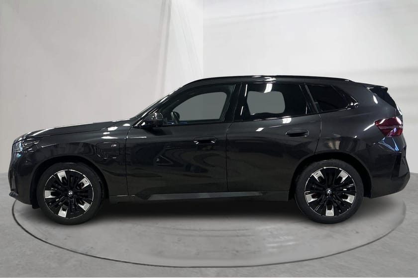 Bild 2 av BMW X3 30e xDrive xDrive, G45 (299hk) M Sport Pro H/K 360