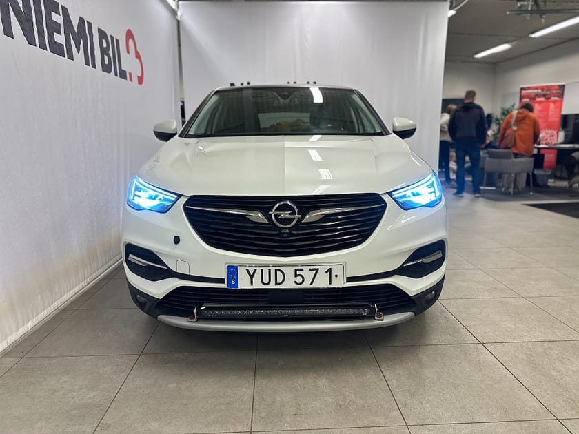 Bild 2 av Opel Grandland X 1.6 CDTi En ägare Kamera/Drag/MoK-värm/Navi