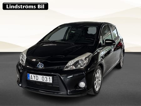 Toyota Yaris Hybrid 1.5 Style Sommar/Vinterhjul