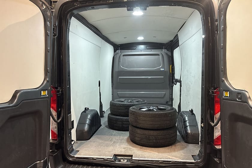 Bild 3 av Ford Transit 350 2.0 EcoBlue Automat
