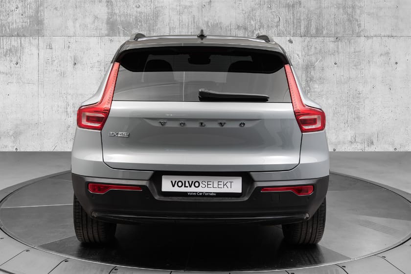 Bilde 3 av Volvo EX40 Twin Motor Performance ULT AWD VOC/PANO/360/H&K/KROK
