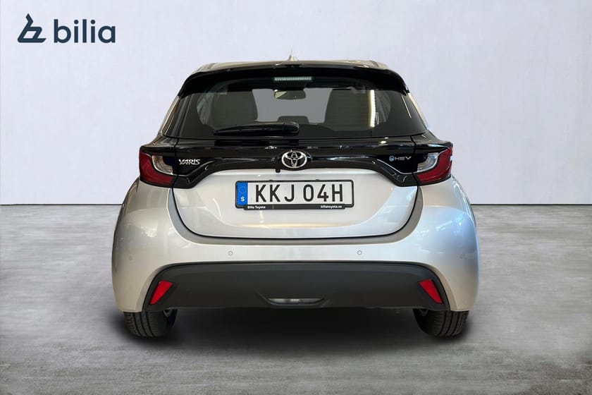 Bild 4 av Toyota Yaris Hybrid 115 1,5 5D Active Komfortpaket P-sensorer
