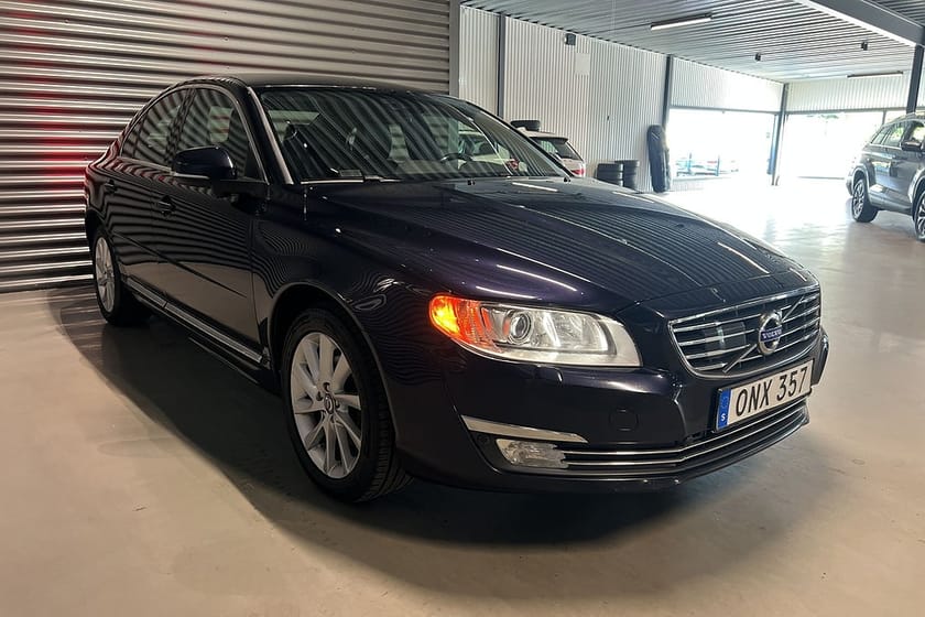 Bild 3 av Volvo S80 D4 Geartronic Summum Skinn Värmare PDC Blis Drag Euro 6