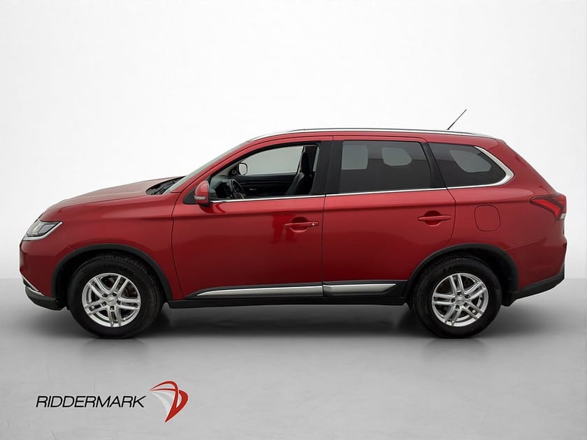 Bild 4 av Mitsubishi Outlander 4WD Business 7-Sits Kamera Drag Skinn