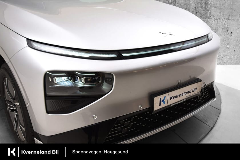 Bilde 3 av XPENG G9 Standard Range Krok / Panorama / Skinn / Kamera / ACC