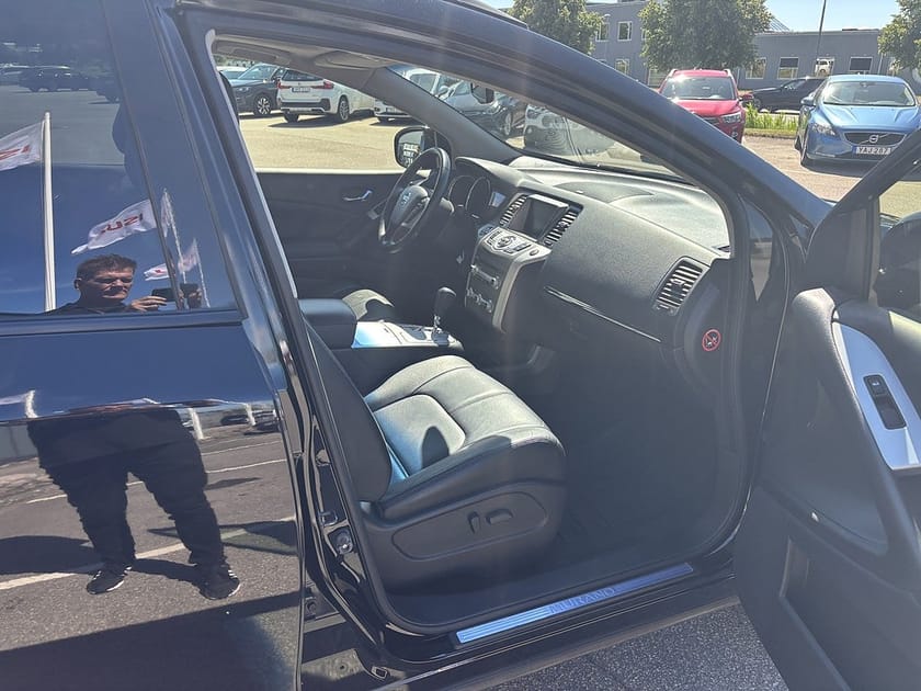 Bild 4 av Nissan Murano 2.5 dCi 4x4 PANORMA/NAVI/B-KAM/SKINN/ELLUCKA