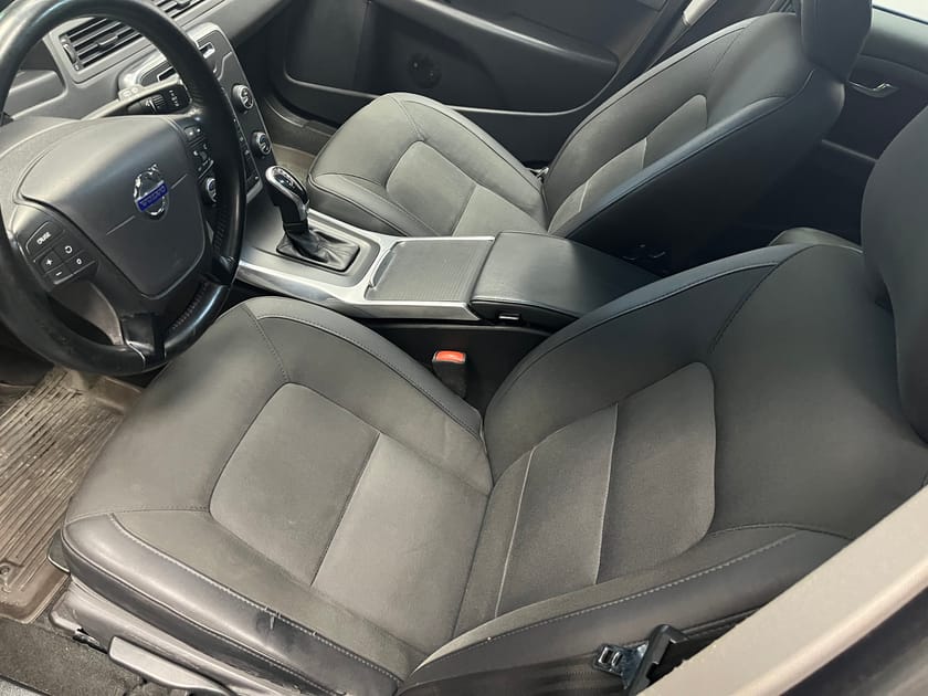 Bild 4 av Volvo V70 T4F Kinetic