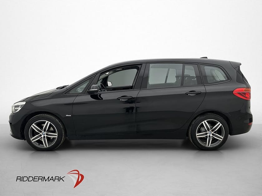 Bild 4 av BMW 218d Gran Tourer 218 150hk Sport line 7-Sits Kamera Navi Drag