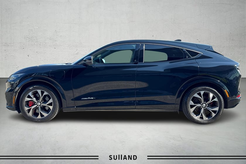 Bilde 2 av Ford Mustang Mach-E Long Range AWD PREMIUM | HENGERFESTE | EKSTRA BRUKTBIL GARANTI