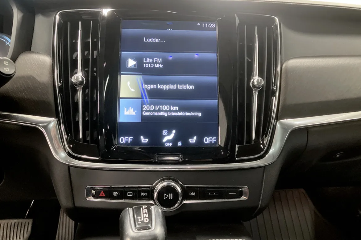 Volvo V90 Cross Country