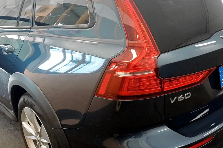 Volvo V60 Cross Country