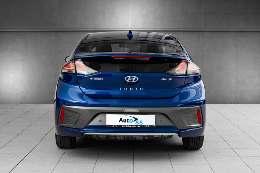 Bilde 4 av Hyundai Ioniq Electric Premium | 311km WLTP | Skinn | Ventilerte seter |ACC ++