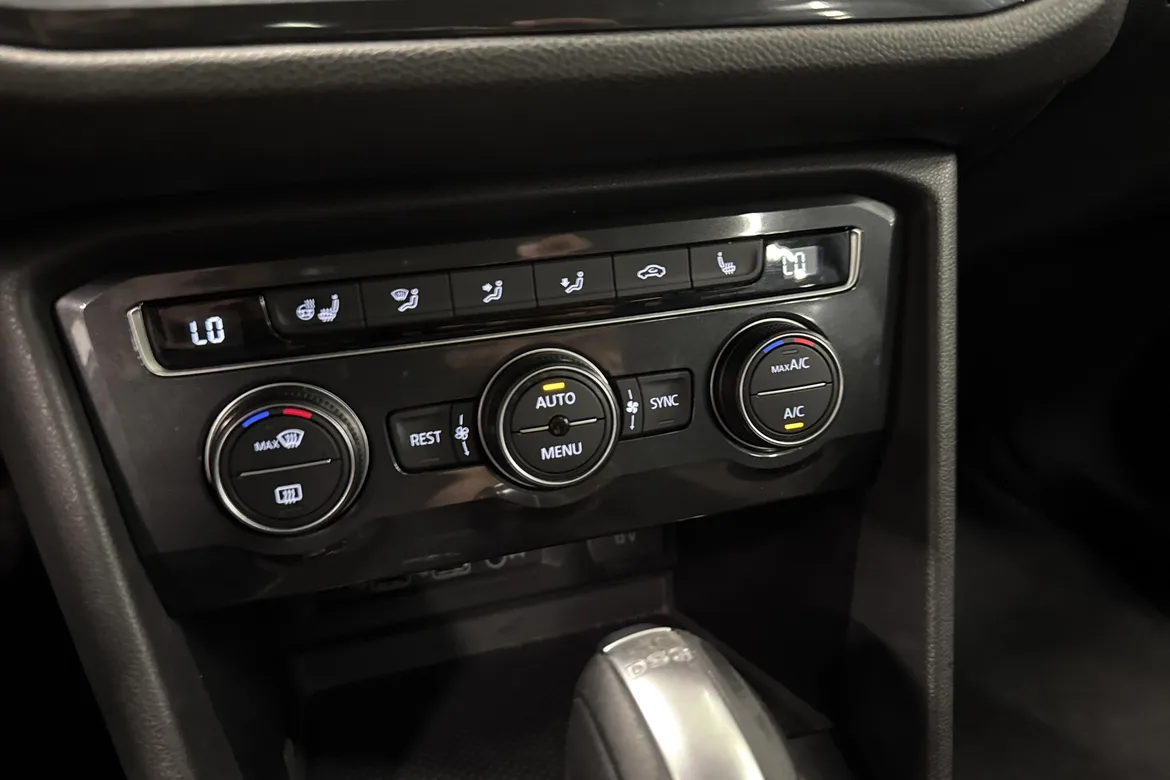 picture of a car