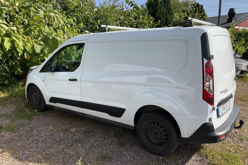 Bild 2 av Ford Transit Connect 210 LWB EcoBlue (100hk) Reparationsobjekt