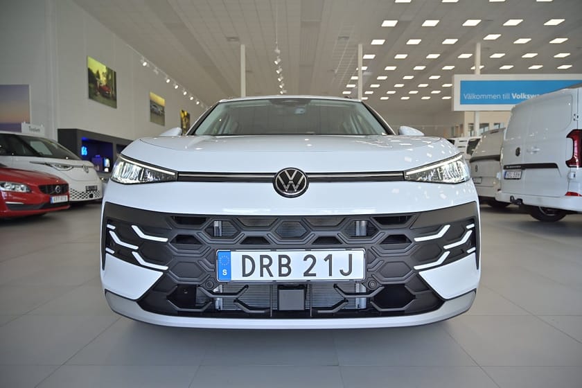 Bild 3 av Volkswagen T-Roc 0 kr insats! 1.5 eTSI 150 hk *OMG LEVERANS!*