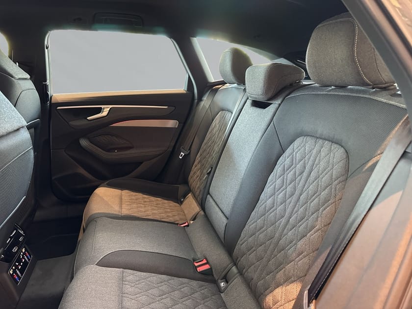 Bild 5 av Audi A6 Avant e-hybrid quattro 220kw S-line 629.000:-