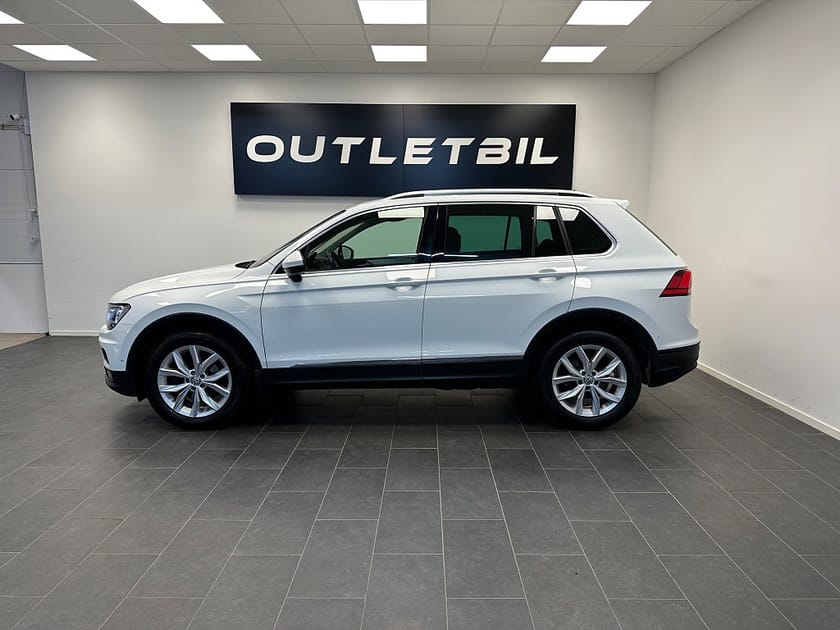 Bild 2 av Volkswagen Tiguan 2.0 TDI 150hk 4Motion Base Drag Värmare Carplay