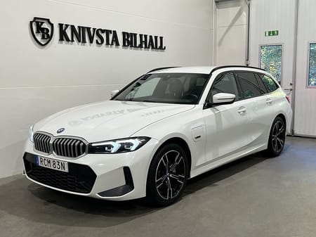 BMW 330e xDrive Touring