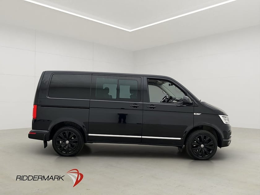 Bild 2 av Volkswagen Multivan 4M Värm 7-Sit Drag B-Kam El-Dörr CARPLAY