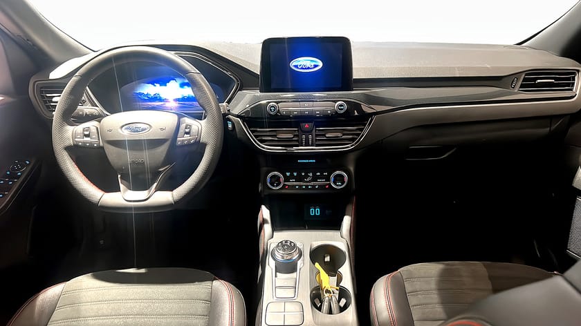Bild 4 av Ford Kuga Plug-In Hybrid ST-Line X Business Edt 225hk Dragkrok 3,95% ränta!