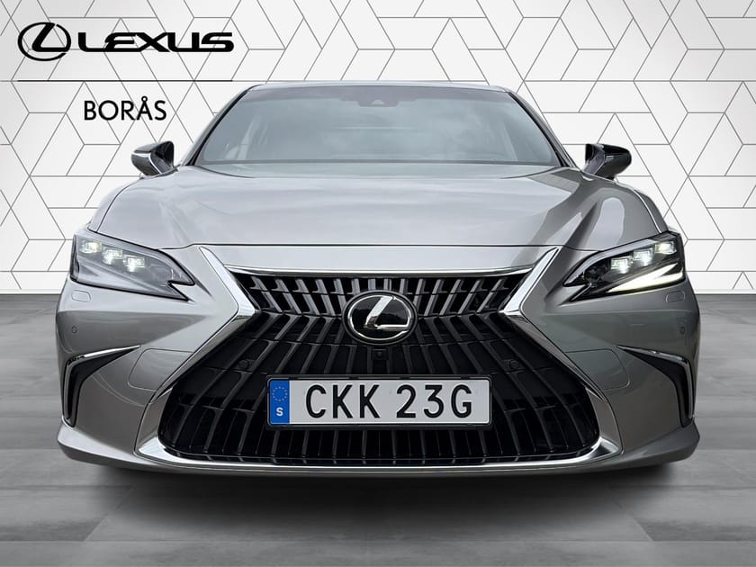 Bild 5 av Lexus ES 300h Executive Teknikpaket, ML, 360 kamera, Trippel-LED