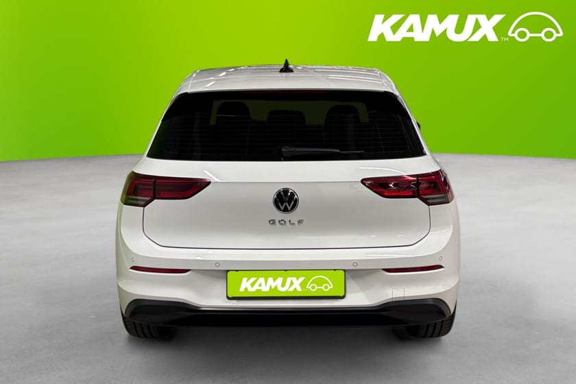Bild 5 av Volkswagen Golf 1.0 TSI Base 110hk Värmare Kamera Cockpit