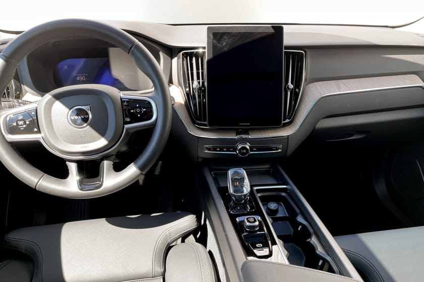Bild 4 av Volvo XC60 T6 Plus Dark Nordic Edition