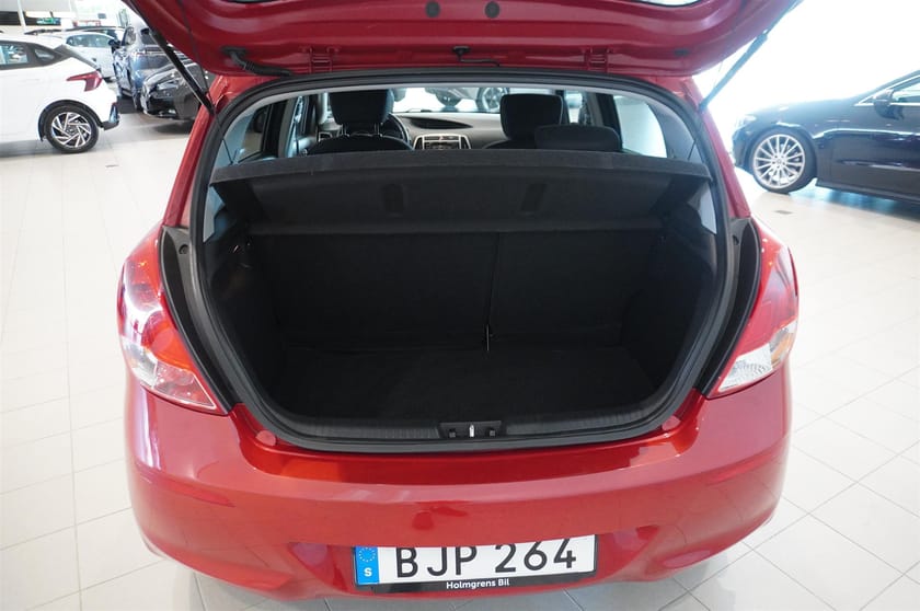 Bild 5 av Hyundai i20 5 -Dörrar 1.2 Select Farthållare