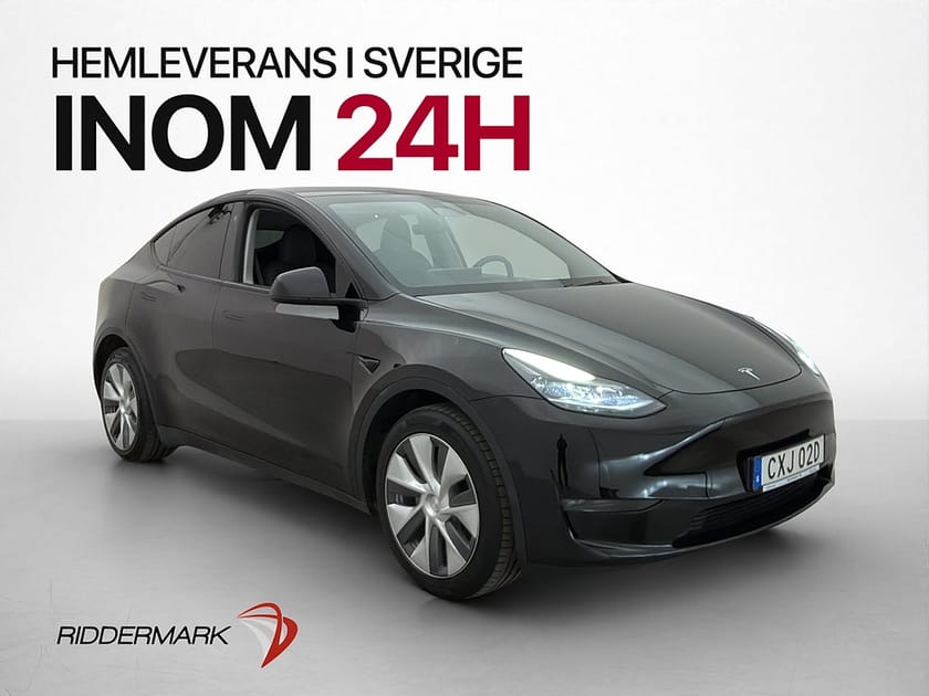 Bild 1 av Tesla Model Y Long Range AWD Svensksåld Panorama MOMS Drag
