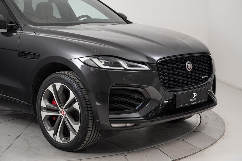 Bilde 3 av Jaguar F-Pace P400e PHEV 2,0 404hk R-Dynamic HSE AWD ACC/HUD/Pano/Meridian