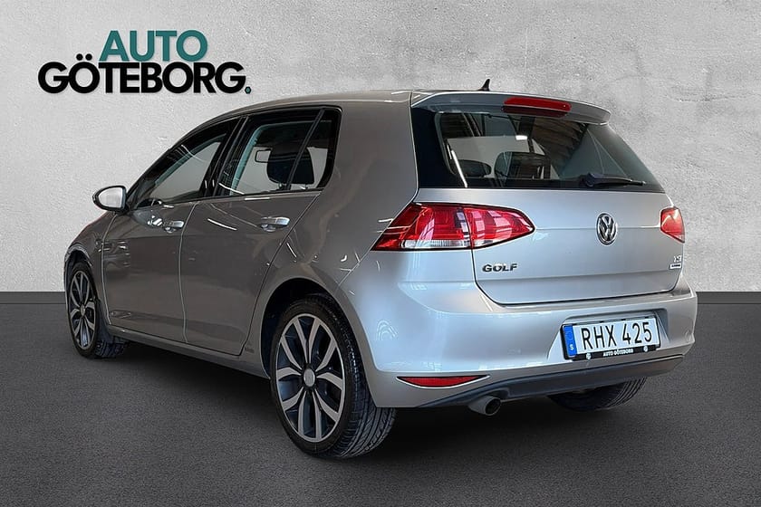 Bild 4 av Volkswagen Golf 5-dörrar 1.2 TSI BMT Värmare Backkamera Fullservad