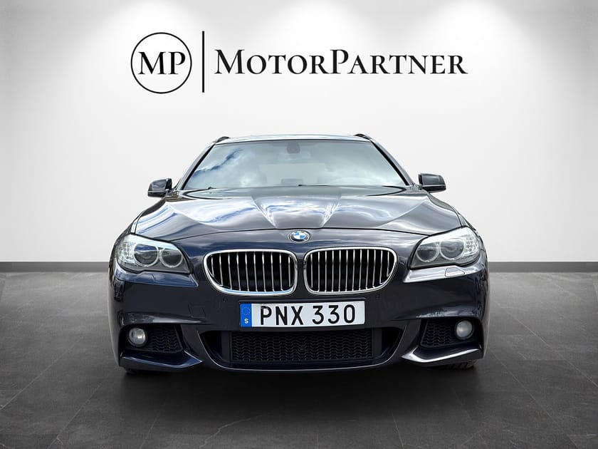 Bild 2 av BMW 520d Touring Steptronic M Sport Navi Dragkrok Skinn