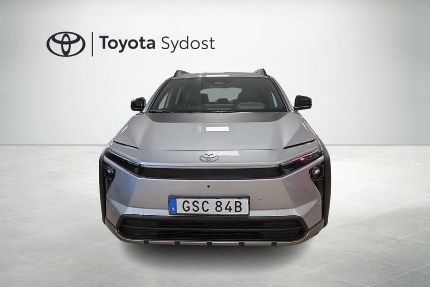 Bild 4 av Toyota bZ4X Touring AWD Active Tech Dragkrok