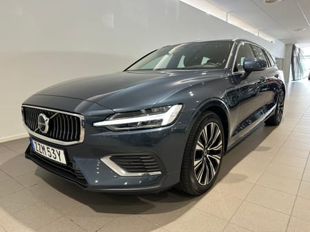 Volvo V60 T6 Core Bright / Dragkrok / Navigation / Backkamera /