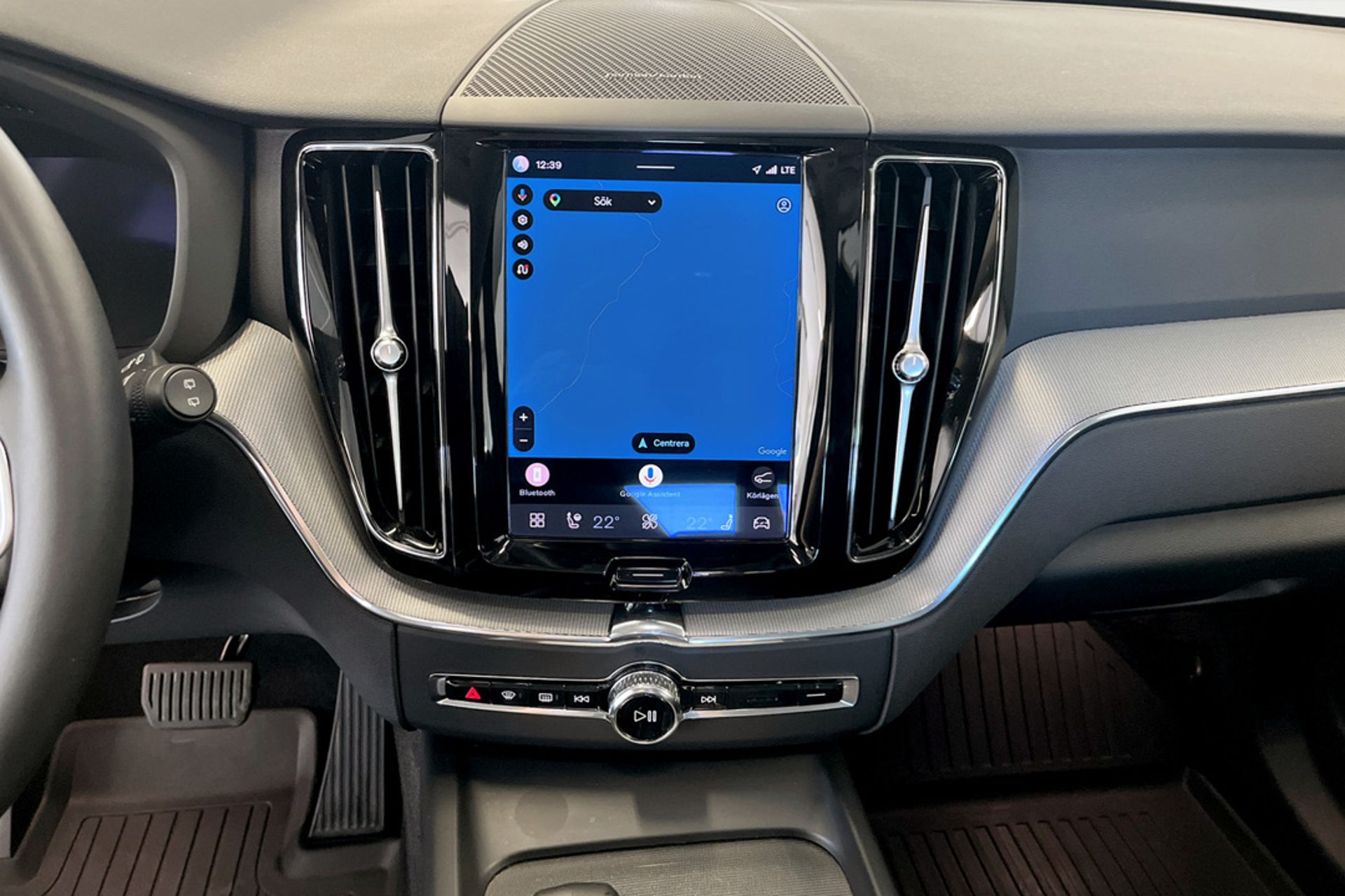 Volvo XC60 B5 AWD 2023, bild 6/9