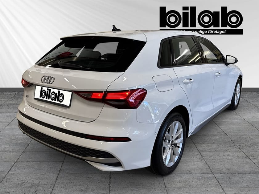 Bild 4 av Audi A3 Sportback 35 TFSI 35TFSI 150hk Proline Backkamera