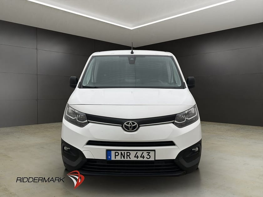 Bild 5 av Toyota ProAce City proace-city L2 Värmare Dragkrok Kamera CARPLAY Moms