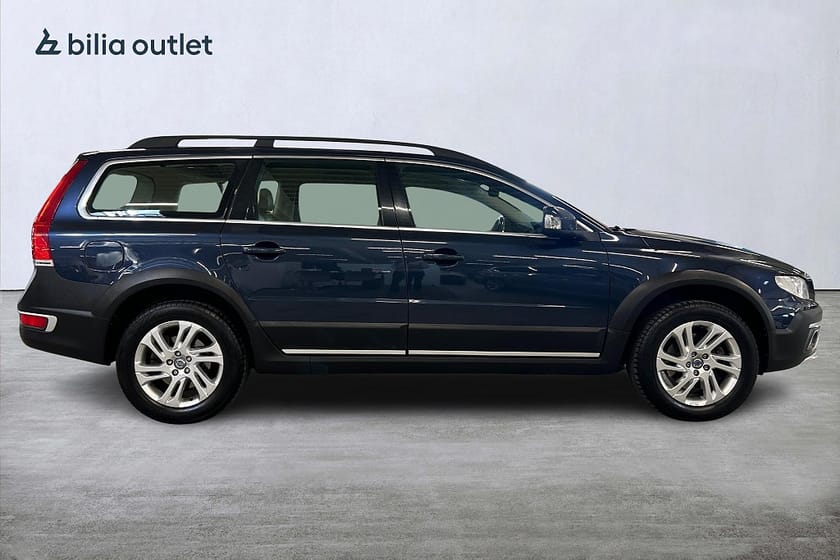Bild 5 av Volvo XC70 D4 AWD Momentum BE 181hk Drag P-värm Läder Rattvärm
