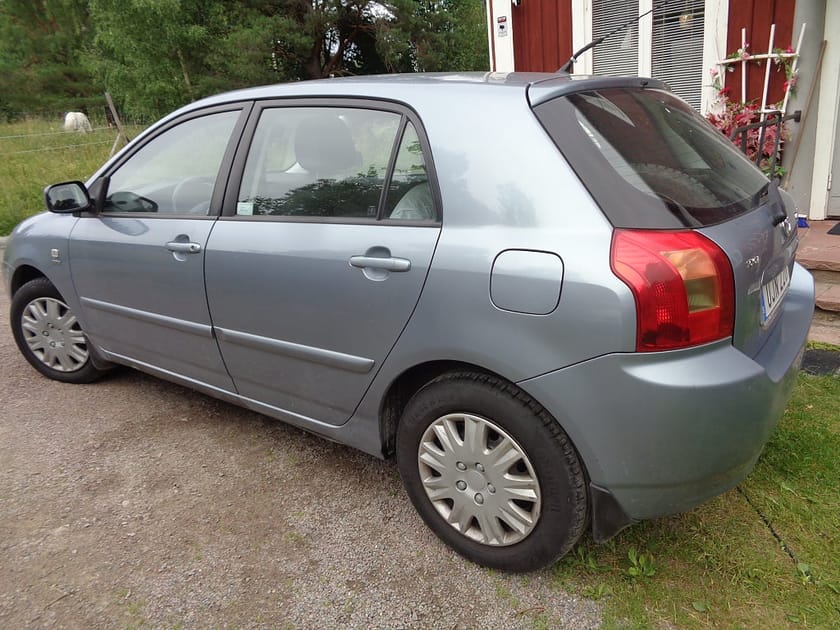 Bild 2 av Toyota Corolla 5D 1.6 VVT-i KAMKEDJA/NYBES/MVG/FULLSERV/FINANS/INBYTE