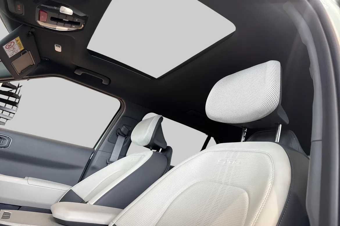 picture of a car