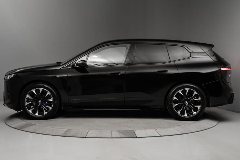Bilde 2 av BMW iX xDrive60 Fully Charged M Sport (K)