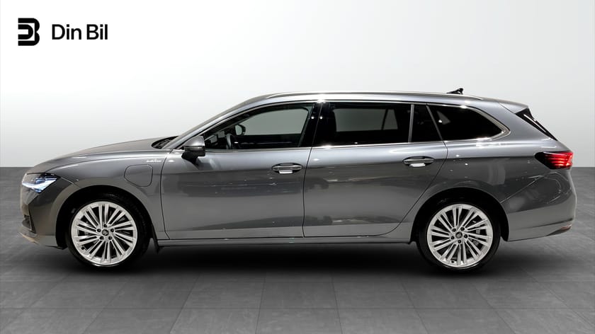 Bild 2 av Škoda Superb iV Kombi L&K 1,5 TSI 204 Canton DCC